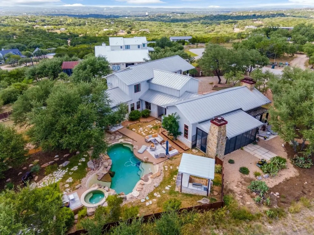aerial-photo-of-home- in Austin with-pool